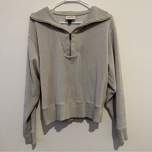 Ribbed quarter zip